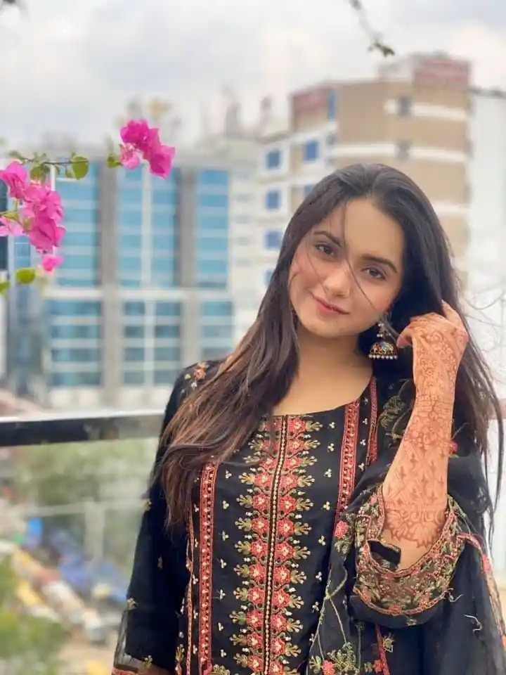 cartoon-cute-girl-dp-download