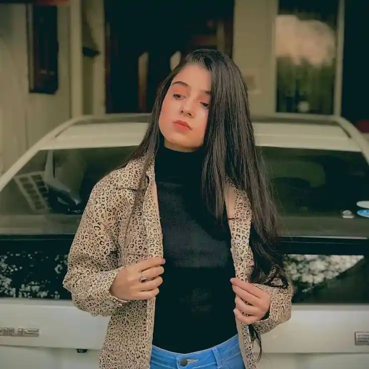 cute-girl-dp-black-dress