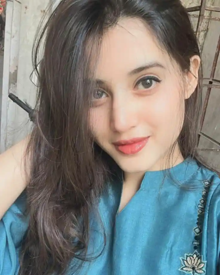 cute-girl-dp-cartoon-for-whatsapp