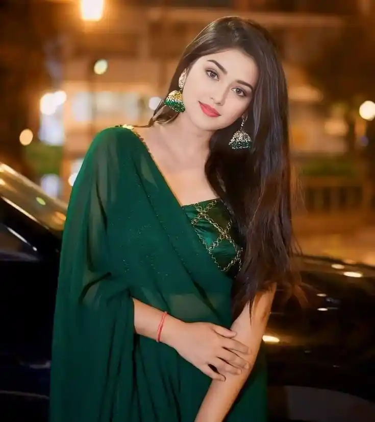 cute-girl-photo-attitude