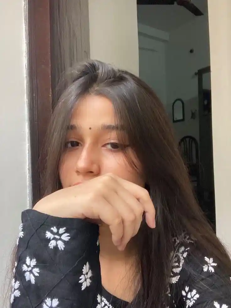 cute-girl-pic-cartoon-dp