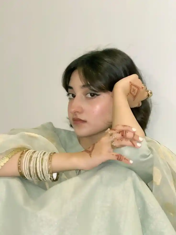 cute instagram dp for girls