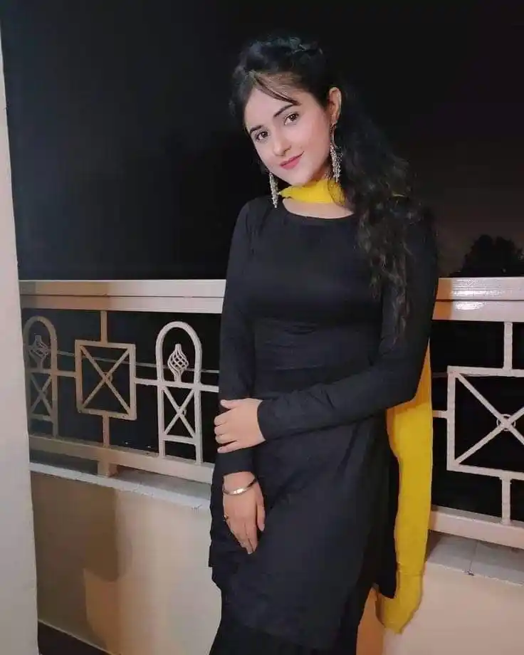 cute whatsapp dp for girls attitude