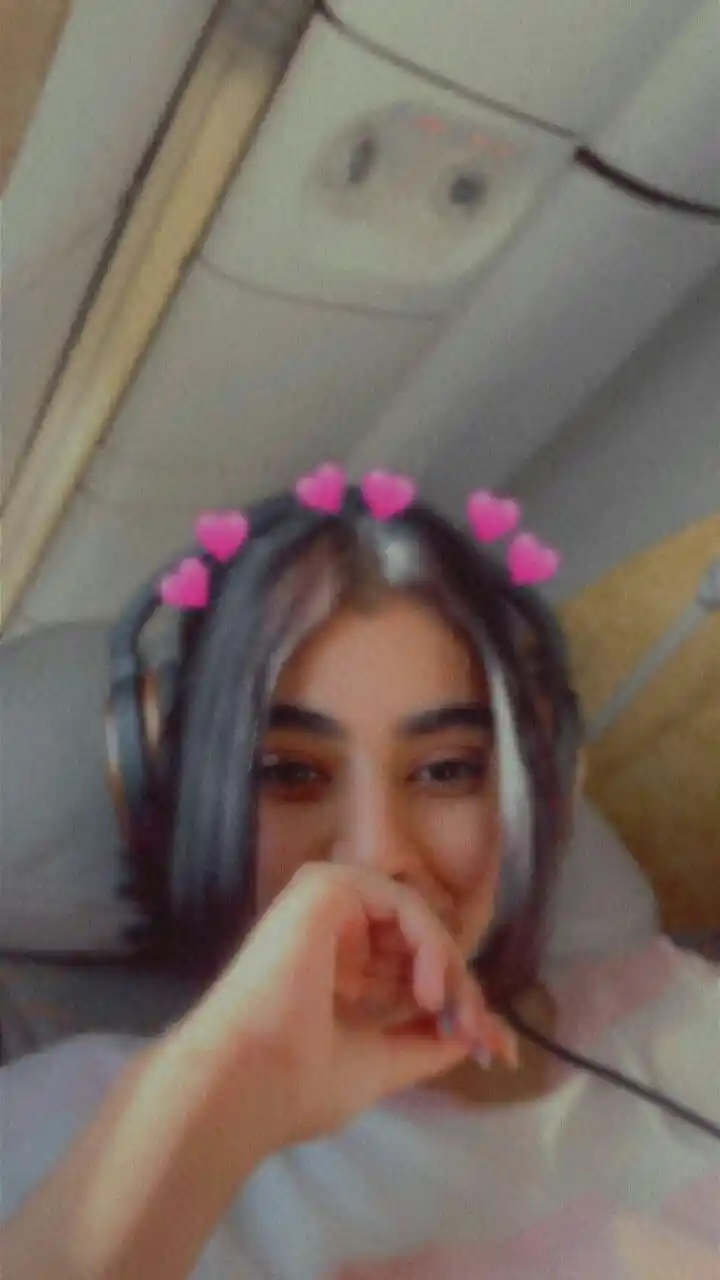 real girl pfp