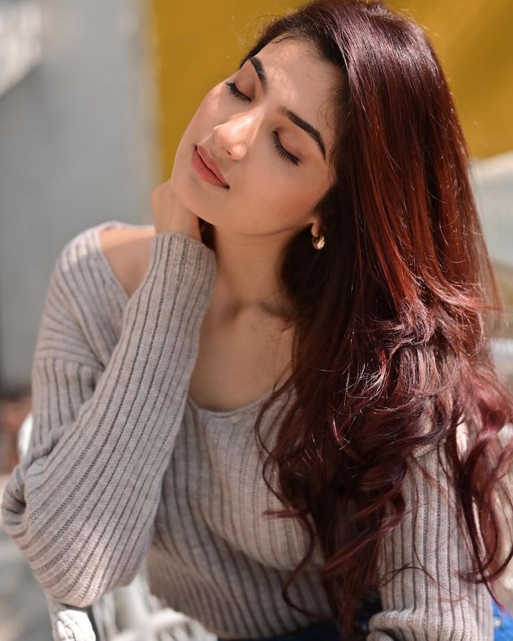 Cute Girl Profile Pictures