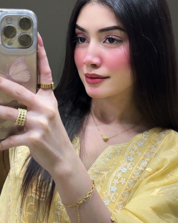 Cute Girls DP