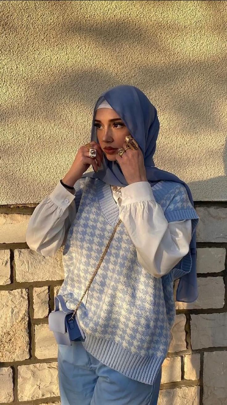 Hijab Girl Pic