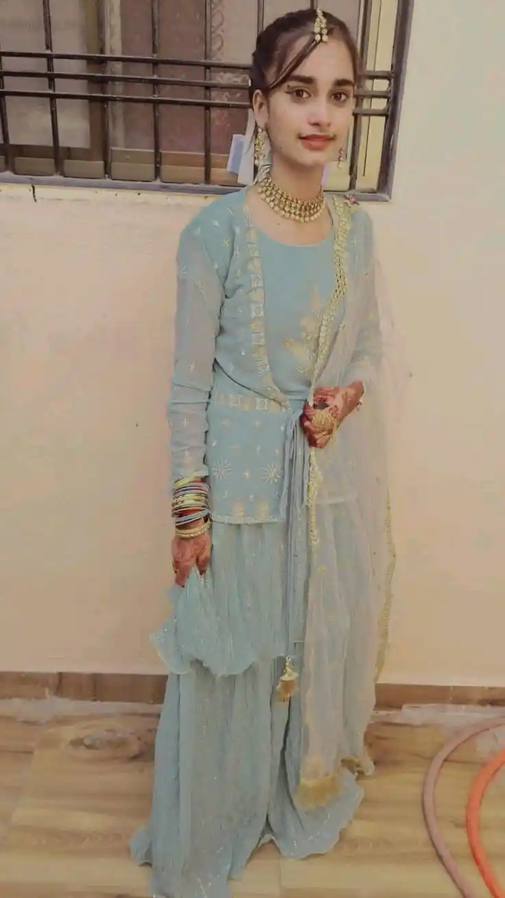 aesthetic instagram profile picture 8