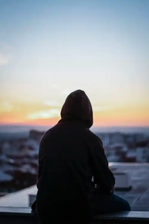 aesthetic sad boy dp