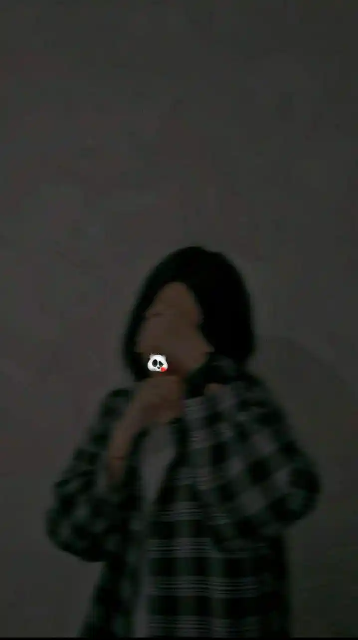 blur girl photo instagram aesthetic