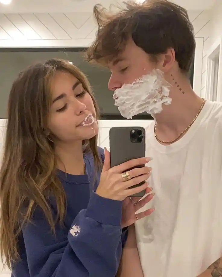 couple love dp