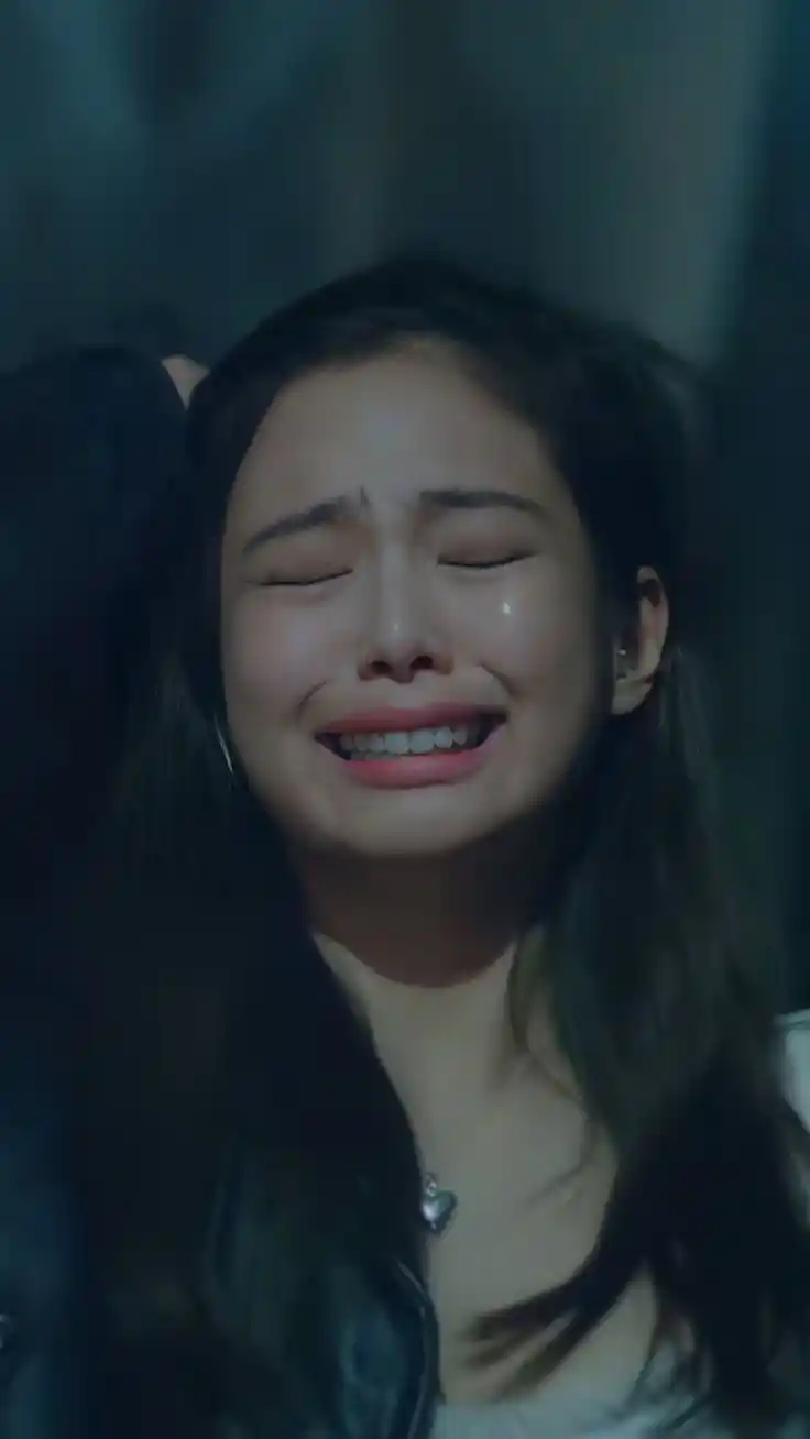 love sad dp girl