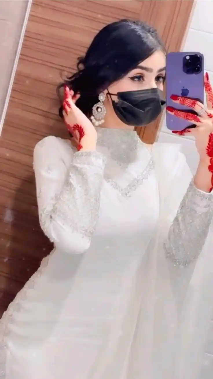 mirror photo instagram captions 73