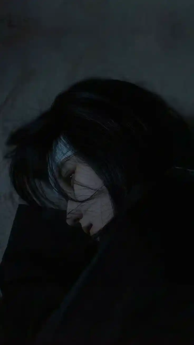 sad dp girl blood