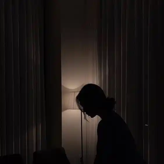 sad girl dpz instagram